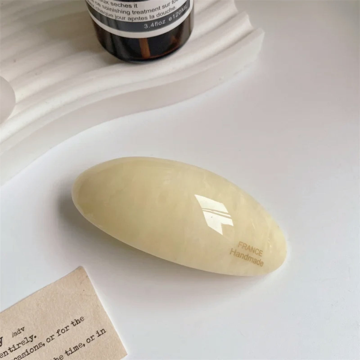 Barrette Ovale en Acétate